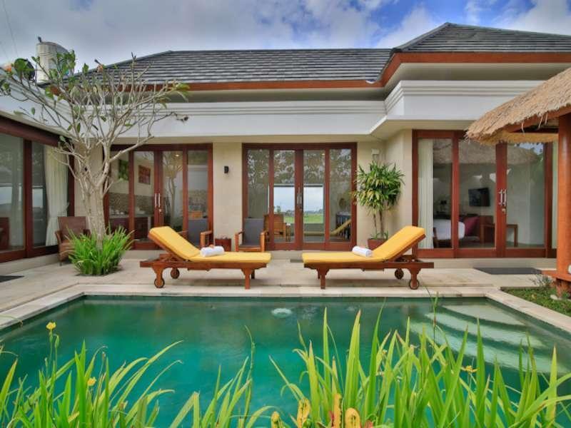 Anandani Villa *
